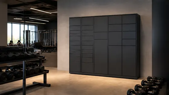 Pakketlockers voor sportscholen — een praktijkopstelling met smart lockers voor 2026